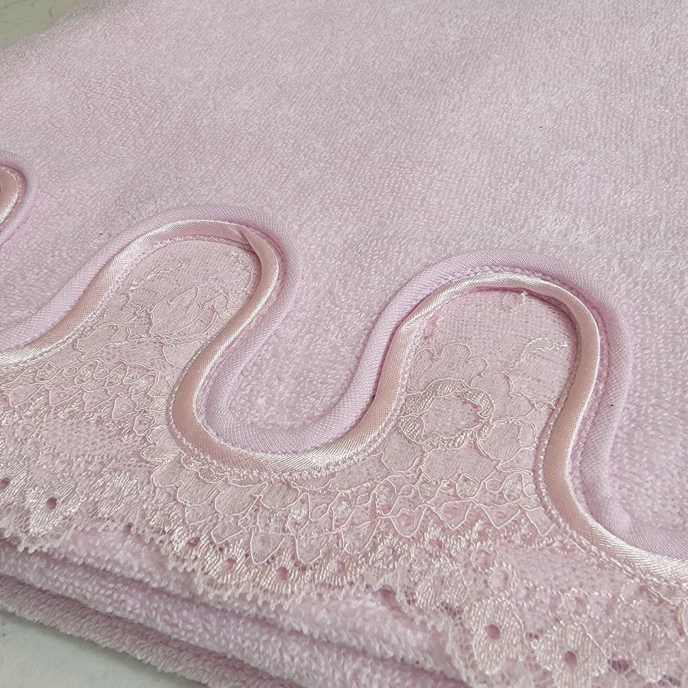 La Perla Terri cloth silk lace embroidery lilac lavender purple towel XL 54x35